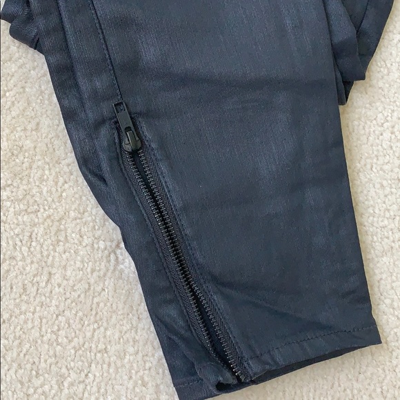 Coated Black Madewell Jeans - Picture 3 of 8